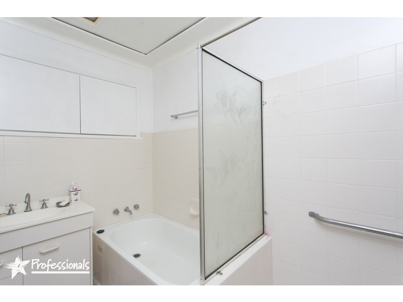 11 Fewtrell Avenue, Revesby Heights NSW 2212