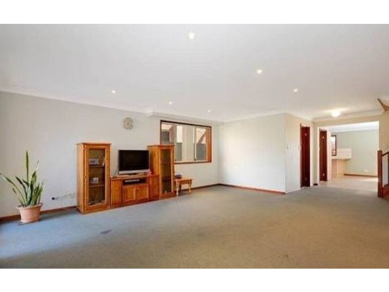 10a Robb Street, Revesby NSW 2212