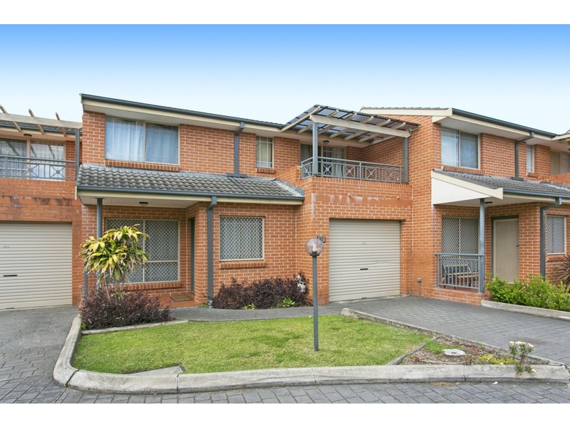 27/57 Bellevue Avenue, Georges Hall NSW 2198