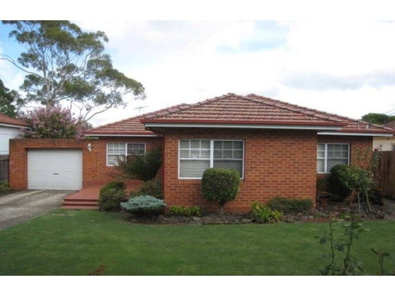 28 Anderson Avenue, Panania NSW 2213