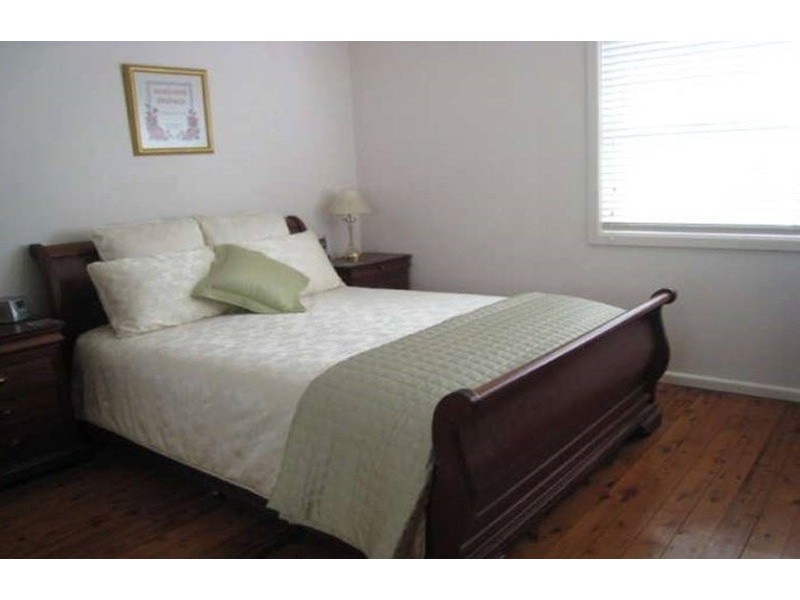 28 Anderson Avenue, Panania NSW 2213