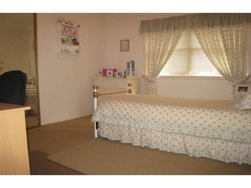 28 Anderson Avenue, Panania NSW 2213