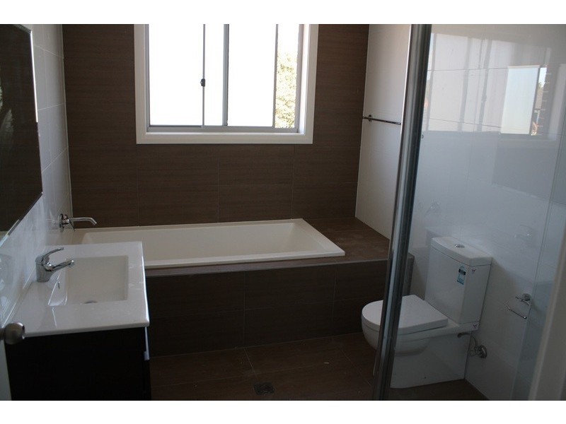 2A  Laundess Avenue, Panania NSW 2213