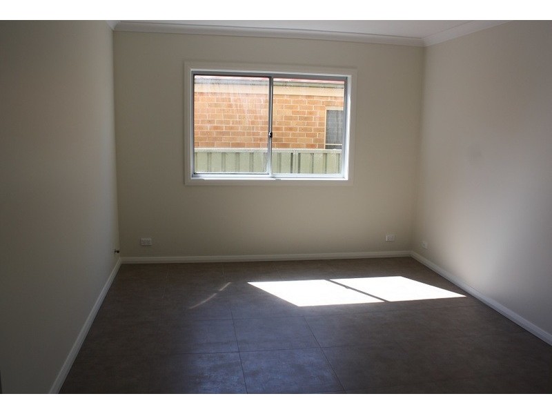 2A  Laundess Avenue, Panania NSW 2213