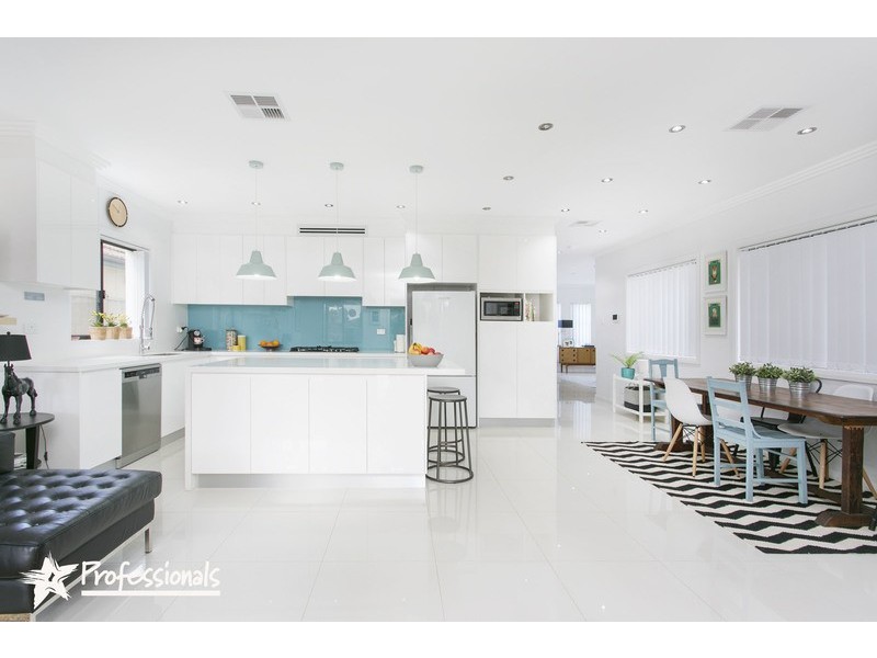 16A Banks Street, Padstow NSW 2211