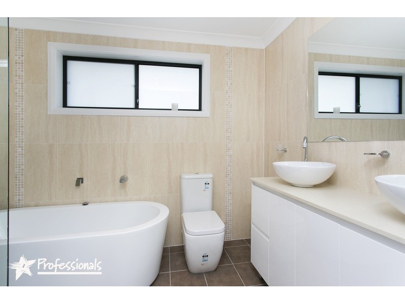 16A Banks Street, Padstow NSW 2211