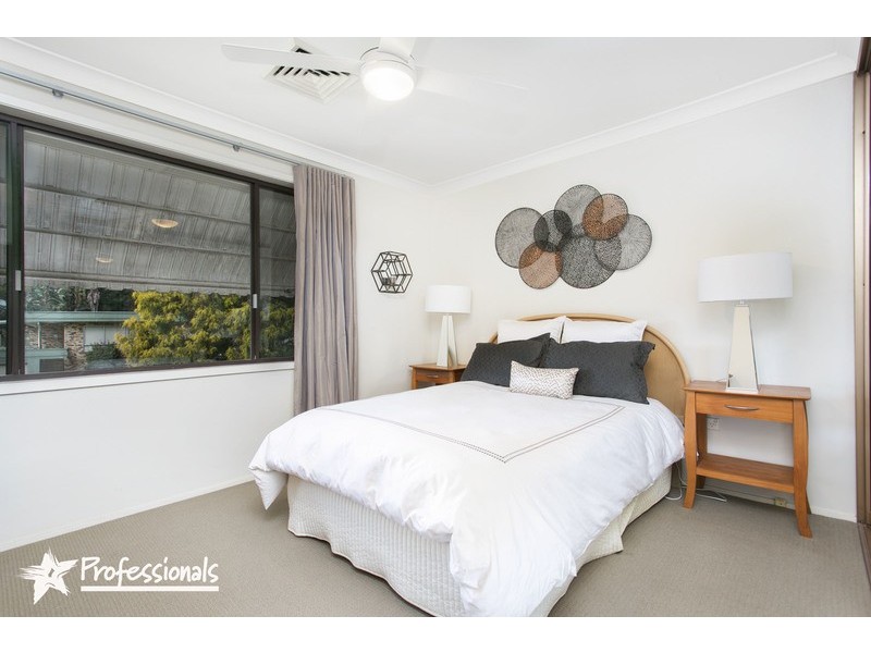 7 Ballanda Avenue, Lugarno NSW 2210