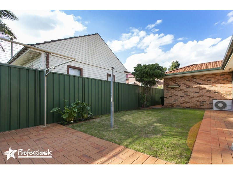 22 Lock Avenue, Padstow NSW 2211