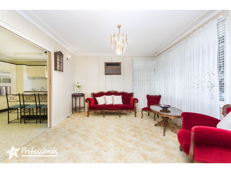 10 Merris Place, Milperra NSW 2214