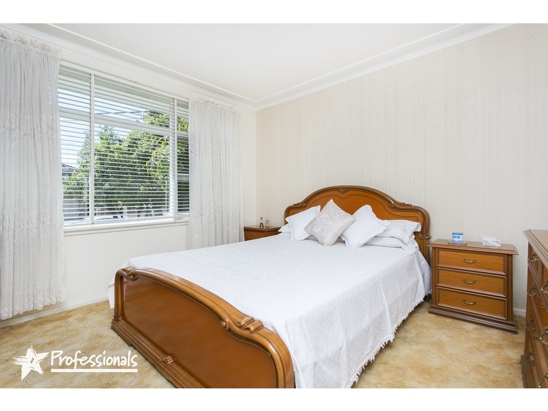 10 Merris Place, Milperra NSW 2214