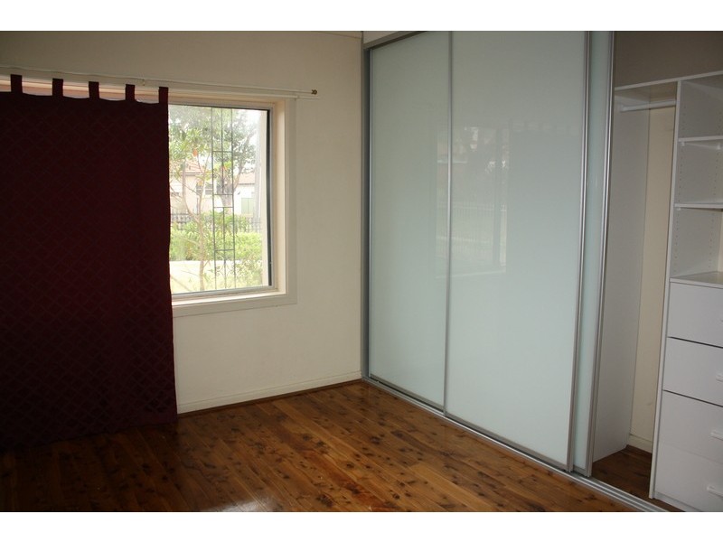 5 Payten Avenue, Roselands NSW 2196