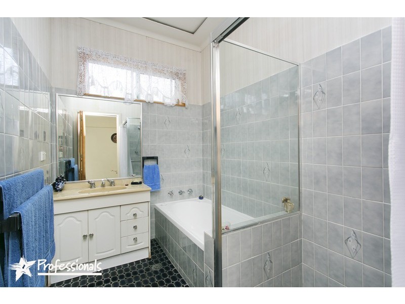 102 Faraday Road, Padstow NSW 2211