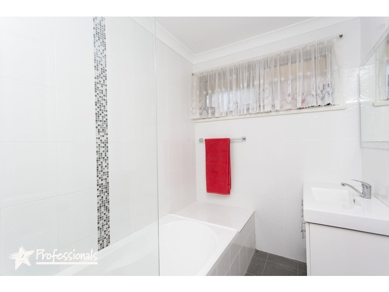 82 Rex Road, Georges Hall NSW 2198