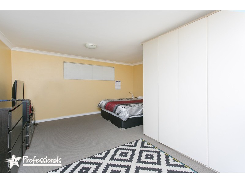 82 Rex Road, Georges Hall NSW 2198