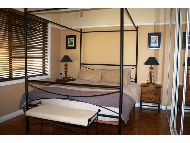 143 Howard Road, Padstow NSW 2211