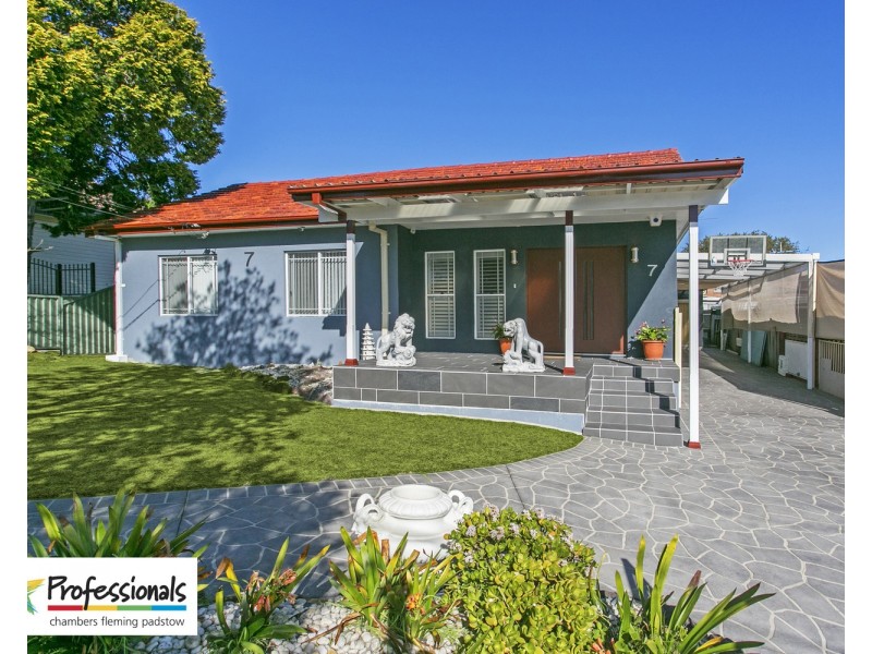 7 Springfield Road, Padstow NSW 2211