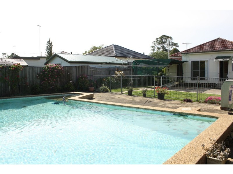 23 Robb Street, Revesby NSW 2212