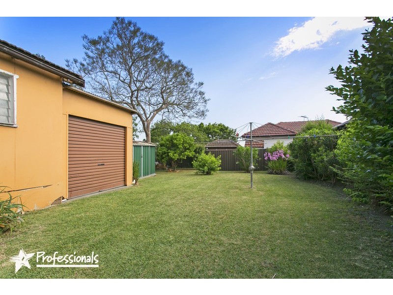 28 Irene Street, Panania NSW 2213