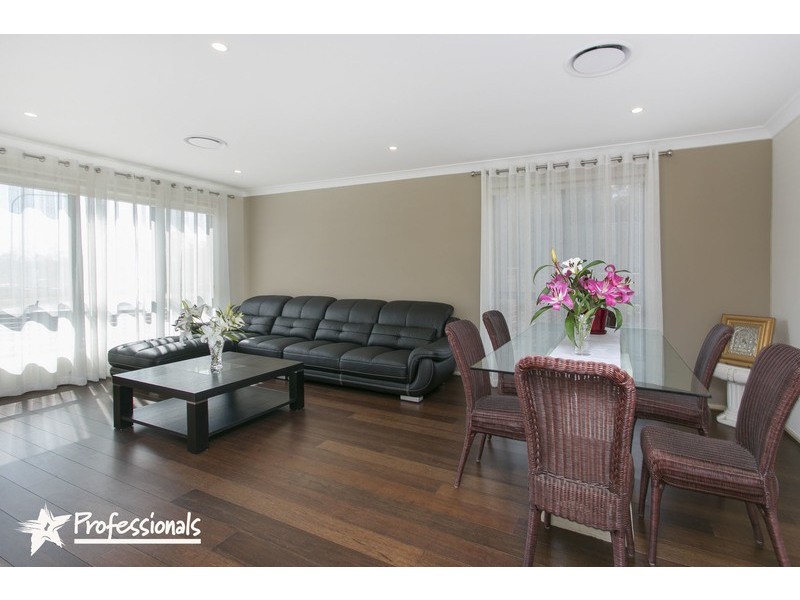 43 Conlon Avenue, Moorebank NSW 2170