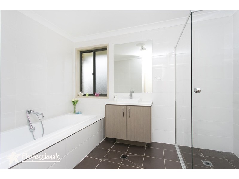 43 Conlon Avenue, Moorebank NSW 2170