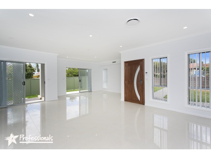 23 Doyle Road, Revesby NSW 2212