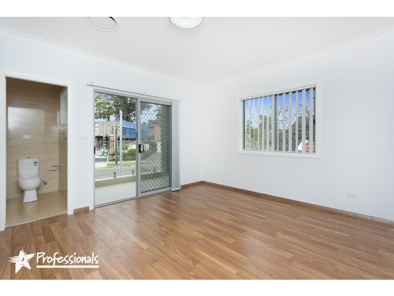 23 Doyle Road, Revesby NSW 2212