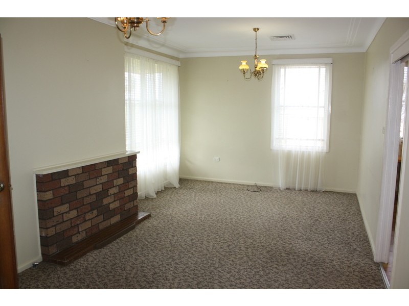 8 Rhonda Street, Revesby NSW 2212