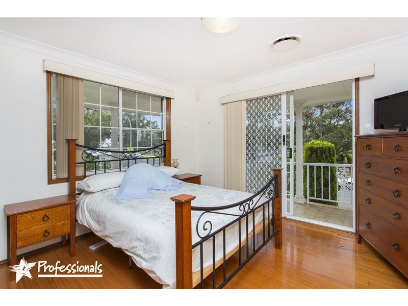 1  Jervis Drive, Illawong NSW 2234