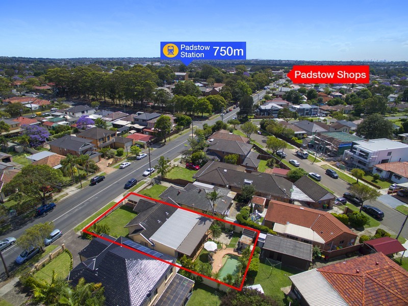 77 Faraday Road, Padstow NSW 2211