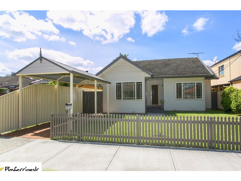 77 Faraday Road, Padstow NSW 2211