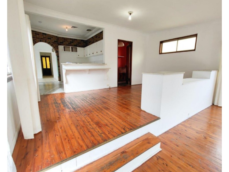 12 Parmal Avenue, Padstow NSW 2211