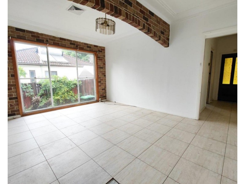 12 Parmal Avenue, Padstow NSW 2211