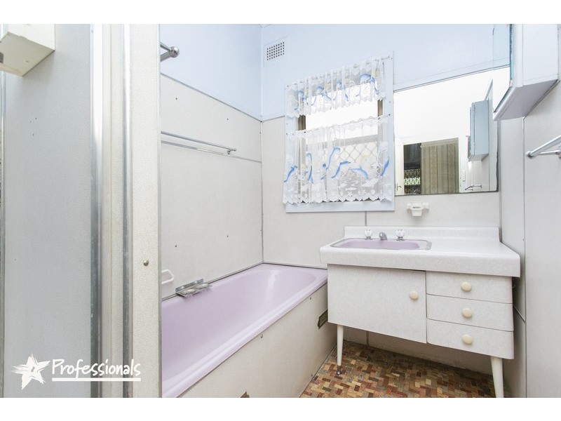 172 Arab Road, Padstow NSW 2211