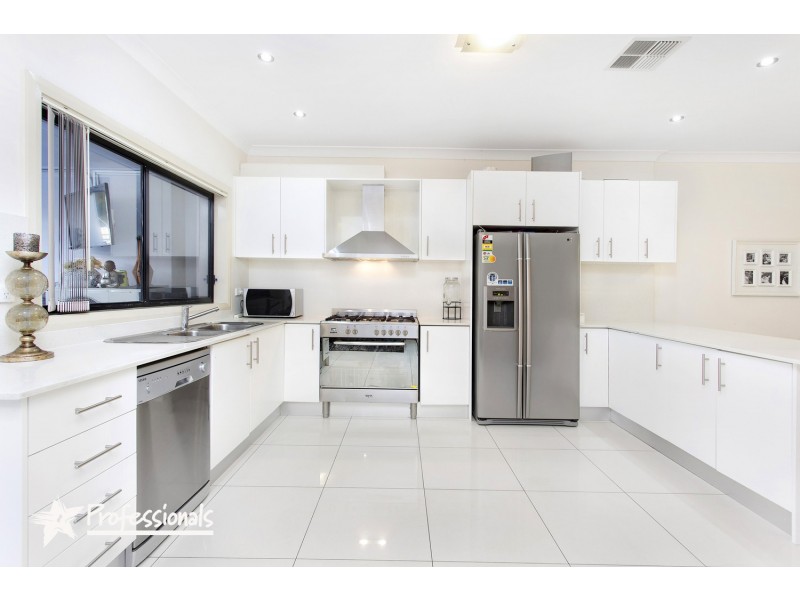 2A Lehn Road, East Hills NSW 2213