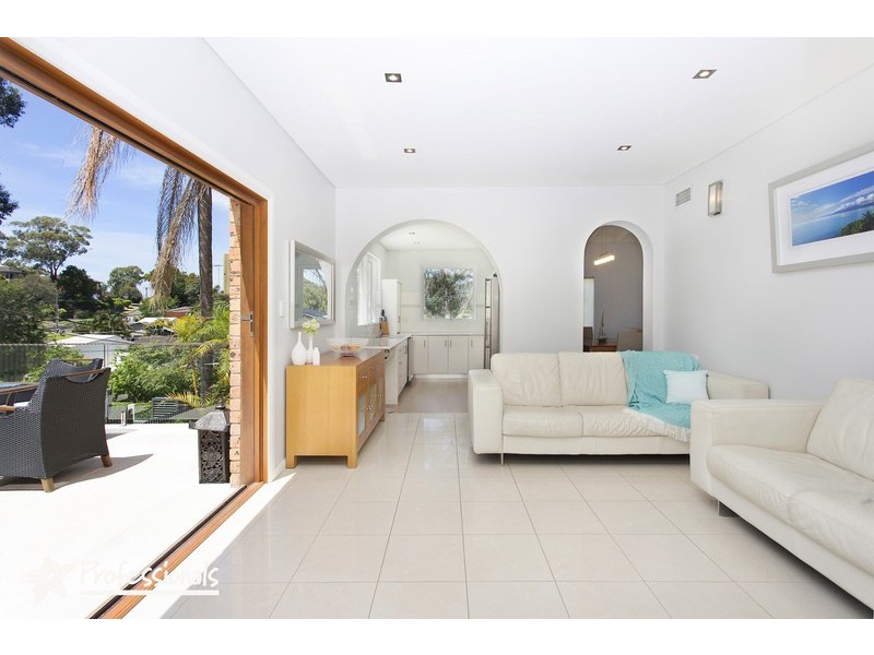 11 Scylla Road, Oyster Bay NSW 2225