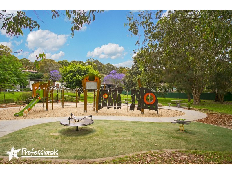 11 Scylla Road, Oyster Bay NSW 2225