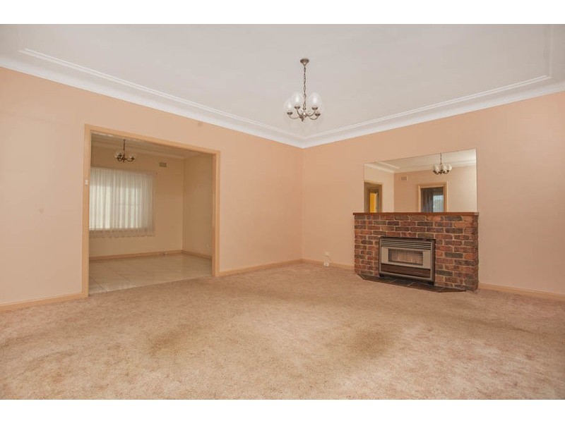 24  Doris Street, Picnic Point NSW 2213