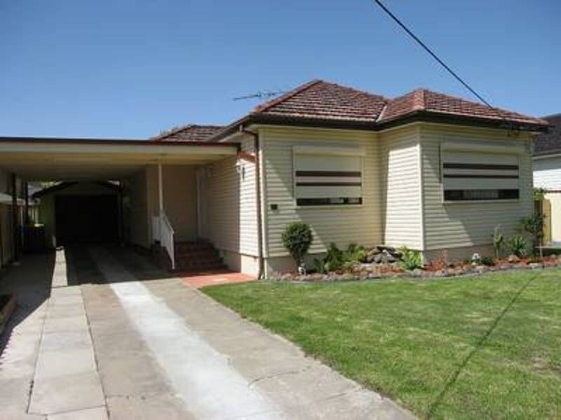 15 Lindsay Street, Panania NSW 2213