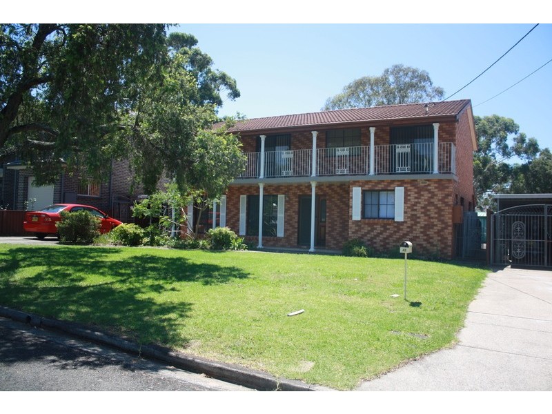 42 Mae Crescent, Panania NSW 2213