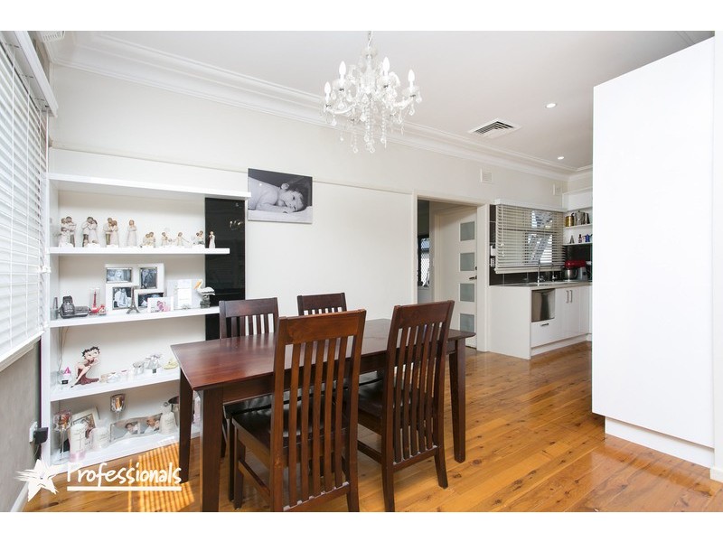 25 Brighton Avenue, Panania NSW 2213