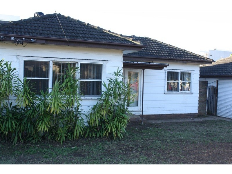 10 Brett Street, Revesby NSW 2212