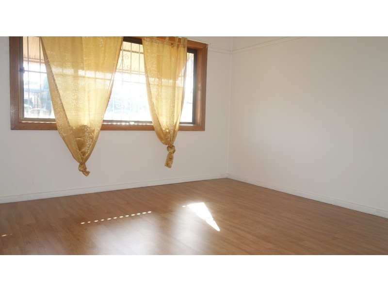 5 Lesley Avenue, Revesby NSW 2212