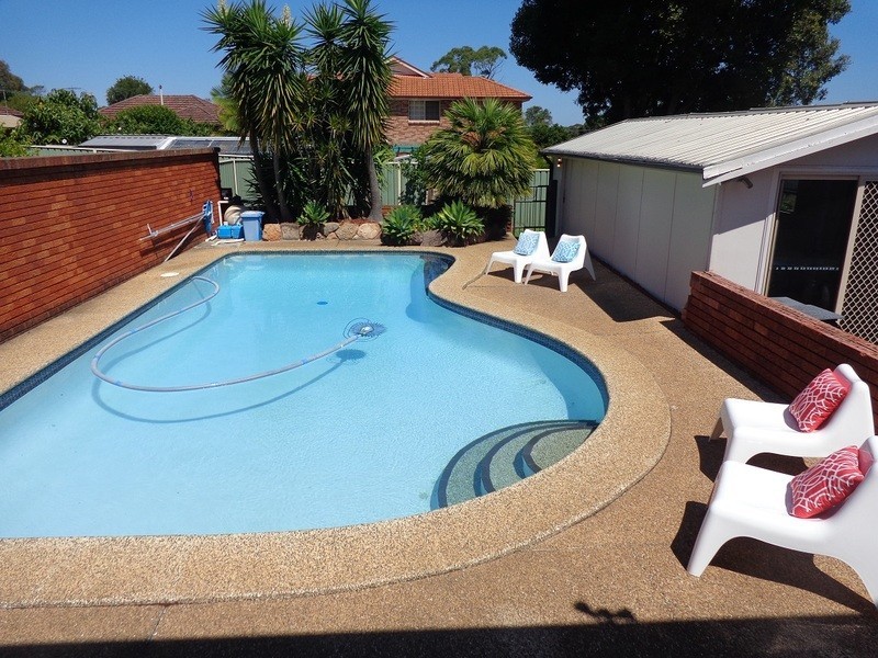 11 English Street, Revesby NSW 2212