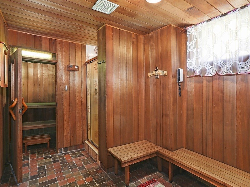 848 Henry Lawson Drive, Picnic Point NSW 2213