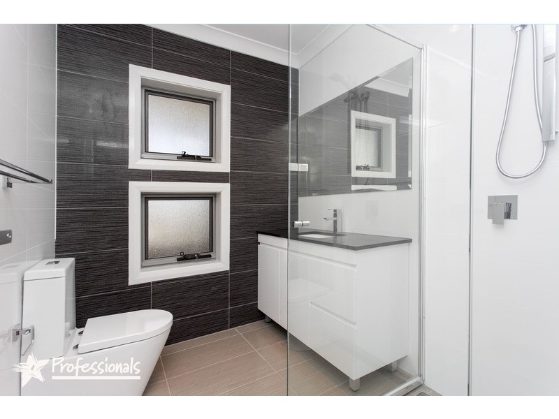 10 Kenneth Avenue, Panania NSW 2213