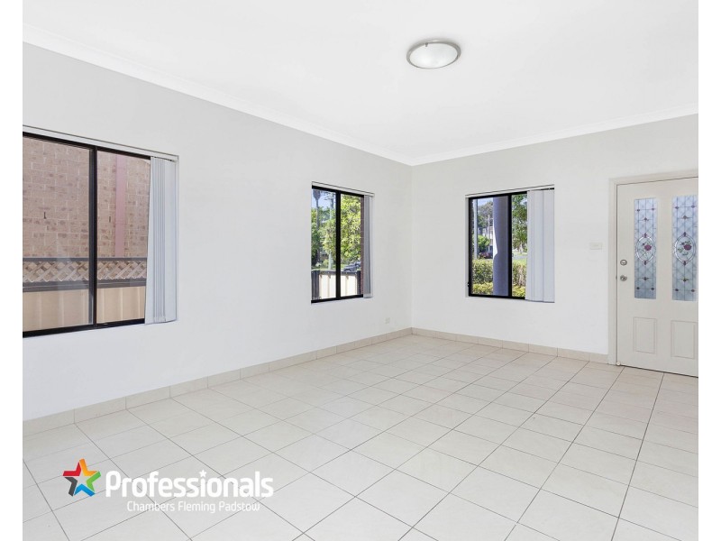 12 Dickenson Street, Panania NSW 2213