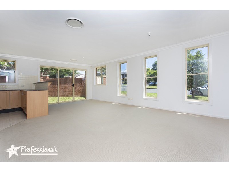 198 Marco Avenue, Panania NSW 2213