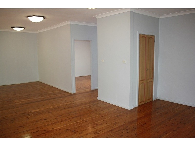 3/24 Mae Crescent, Panania NSW 2213