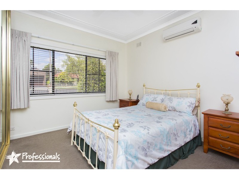 23 Prince Street, Picnic Point NSW 2213