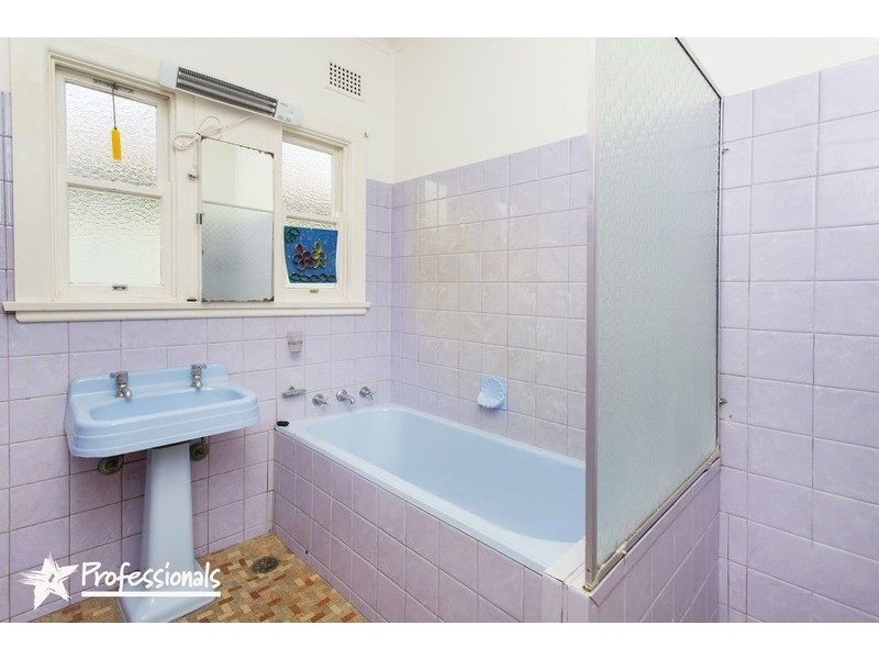 33 Burley Road, Padstow NSW 2211